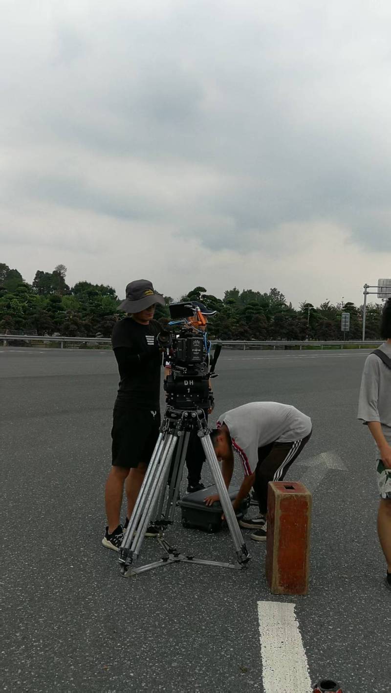 连山TVC拍摄公司：唤醒集体记忆，构建跨代际沟通桥梁